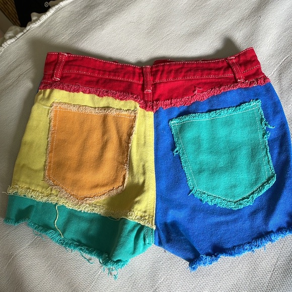 multicolored jean shorts size s (us 4) but can be 6 never worn perfect condition - Picture 2 of 2